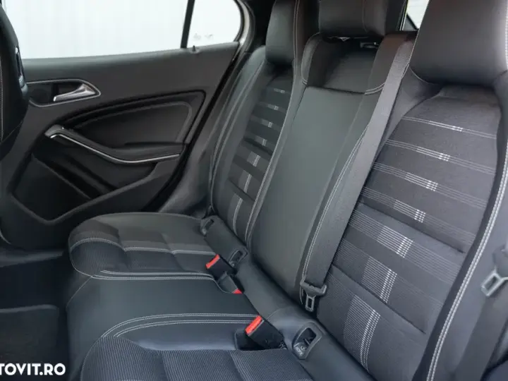 Mercedes-Benz GLA X156 220 d 4MATIC 7G-DCT
