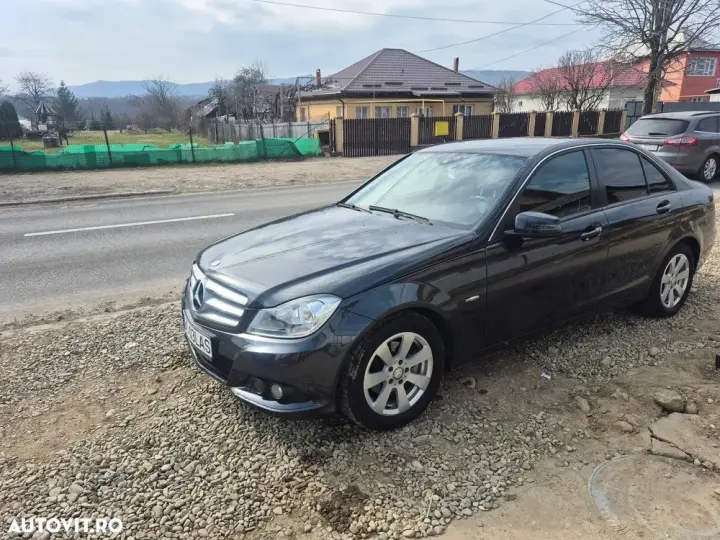Mercedes-Benz C
