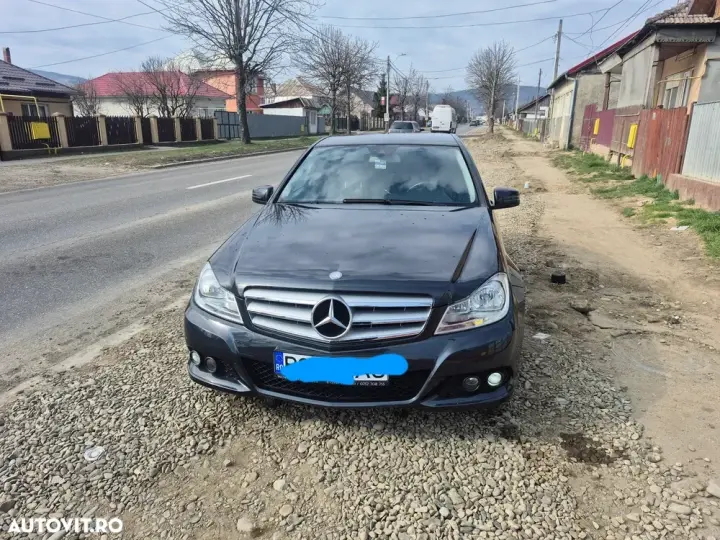 Mercedes-Benz C