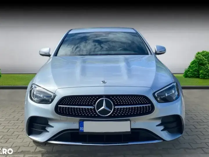 Mercedes-Benz E W213 220 d 4MATIC Aut.