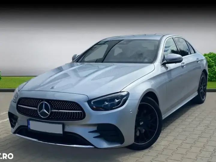 Mercedes-Benz E W213 220 d 4MATIC Aut.