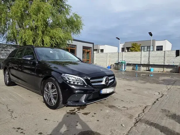 Mercedes-Benz C W205 180 d 9G-TRONIC