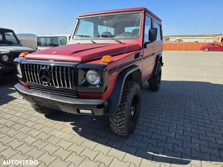 Mercedes-Benz G W460