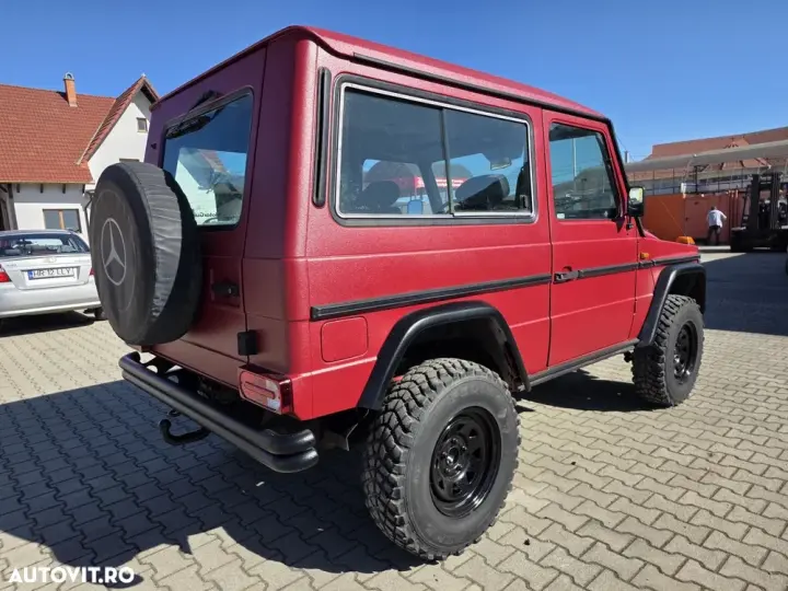 Mercedes-Benz G W460