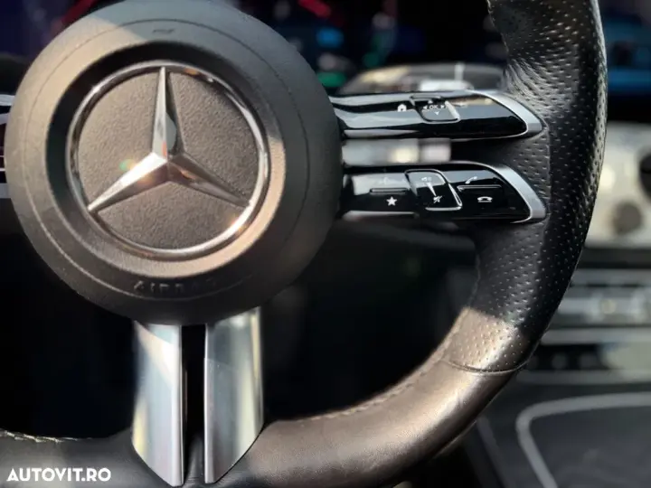 Mercedes-Benz E 300 4MATIC Aut.