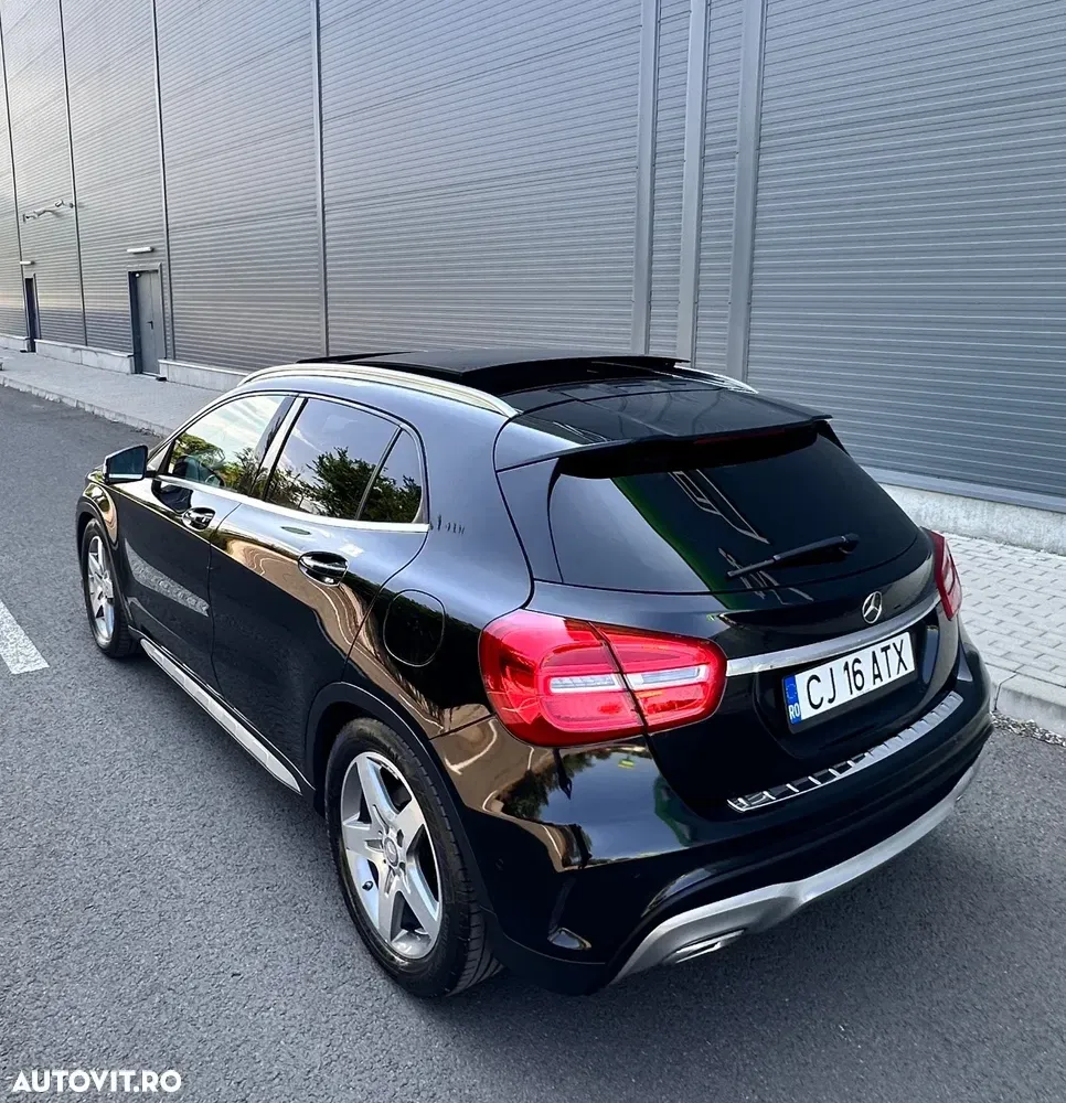 Mercedes-Benz GLA X156 220 d 4MATIC 7G-DCT AMG Line — imagine 4