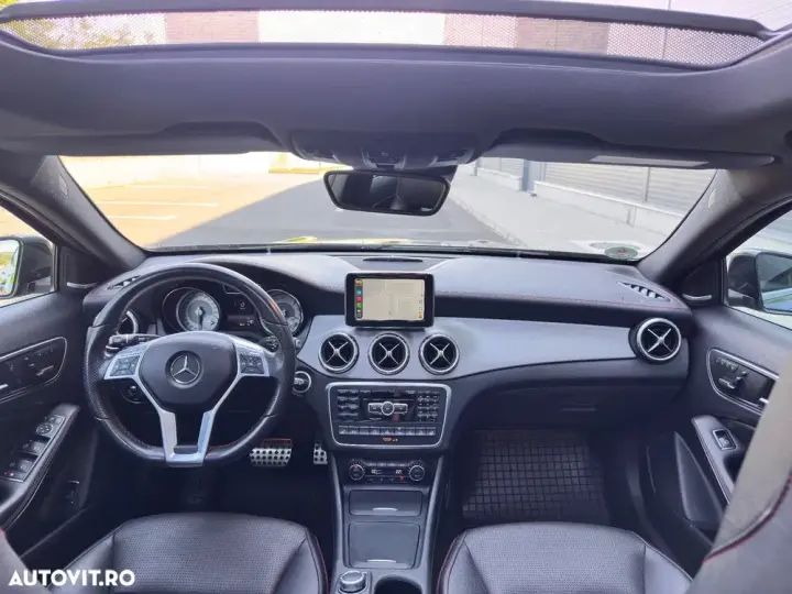 Mercedes-Benz GLA X156 220 d 4MATIC 7G-DCT AMG Line
