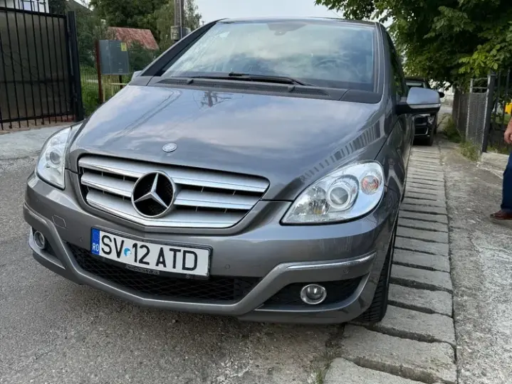 Mercedes-Benz B 180 W246