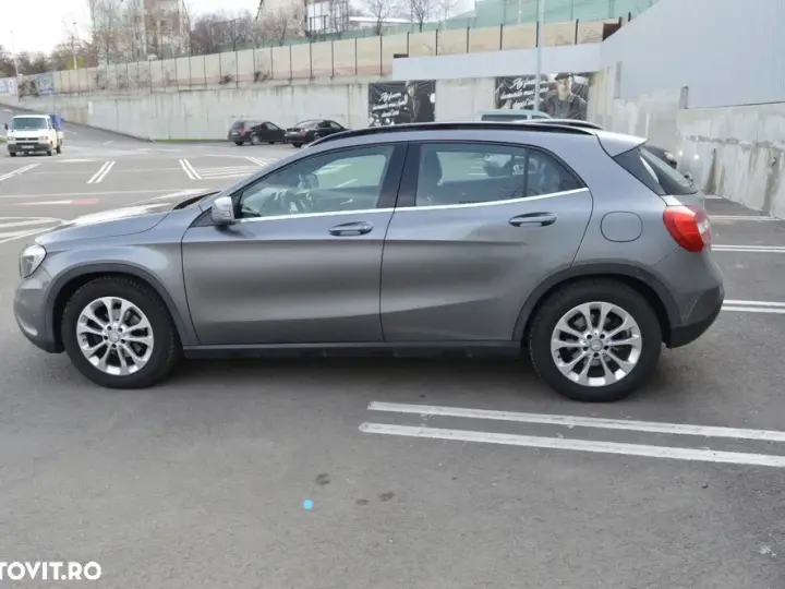 Mercedes-Benz GLA X156 200 d