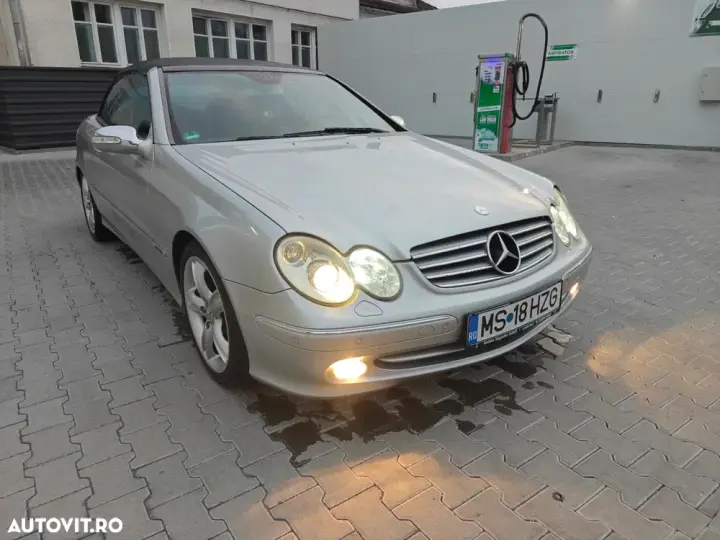 Mercedes-Benz CLK C209