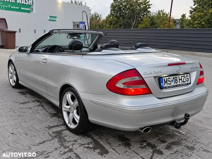 Mercedes-Benz CLK C209