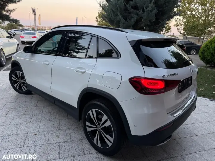 Mercedes-Benz GLA H247 200 d 8G-DCT Edition