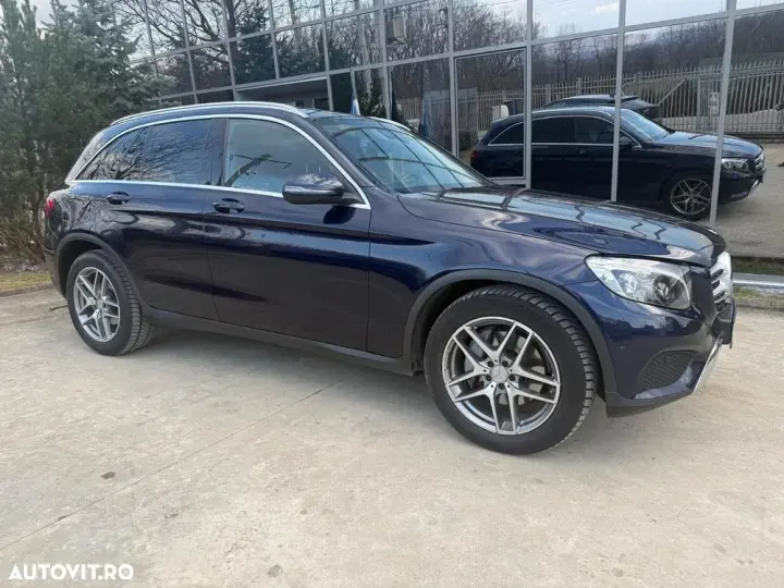 Mercedes-Benz GLC X253 250 4MATIC 9G-TRONIC