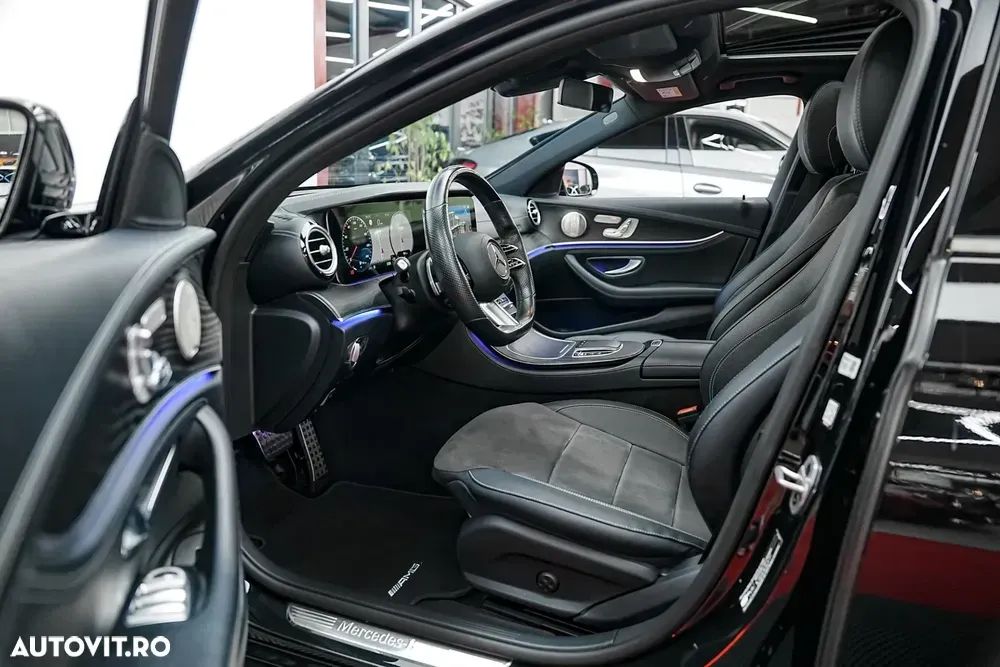 Mercedes-Benz E W213 300 de 4Matic 9G-TRONIC AMG Line — imagine 4