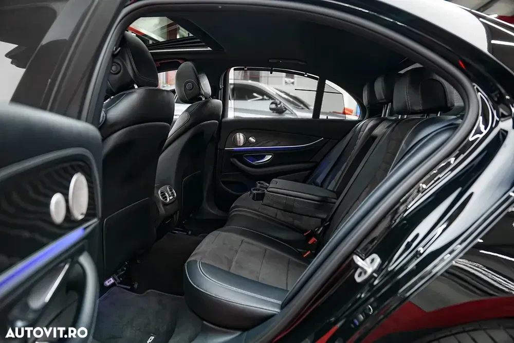Mercedes-Benz E W213 300 de 4Matic 9G-TRONIC AMG Line — imagine 6