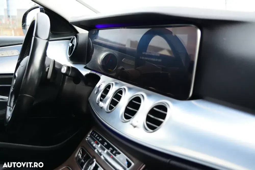 Mercedes-Benz E W213 300 de 9G-TRONIC — imagine 6