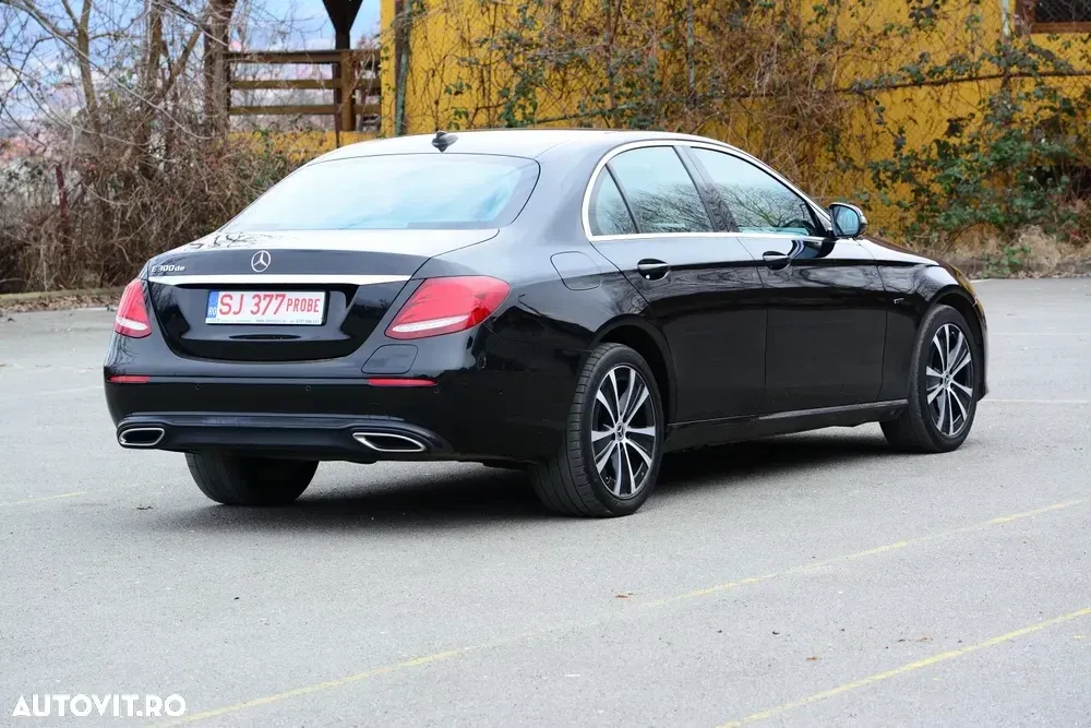 Mercedes-Benz E W213 300 de 9G-TRONIC — imagine 3