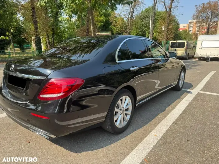 Mercedes-Benz E W213 220 d 9G-TRONIC Avantgarde