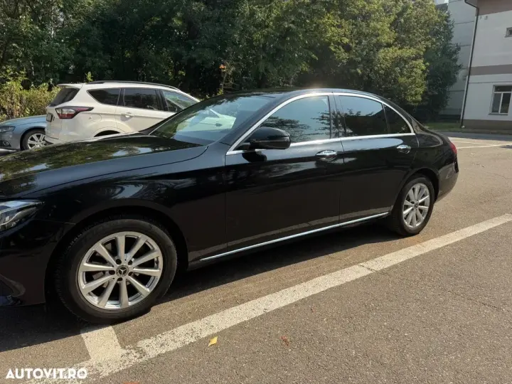 Mercedes-Benz E W213 220 d 9G-TRONIC Avantgarde