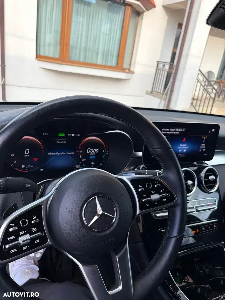Mercedes-Benz GLC Coupe — imagine 3