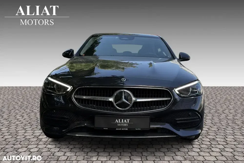 Mercedes-Benz C W206 200 MHEV — imagine 3