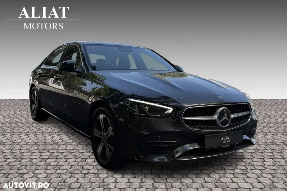 Mercedes-Benz C W206 200 MHEV — imagine 4