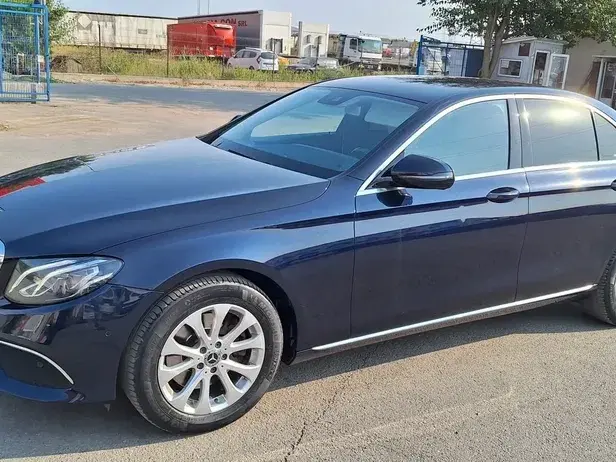 Mercedes-Benz E W213