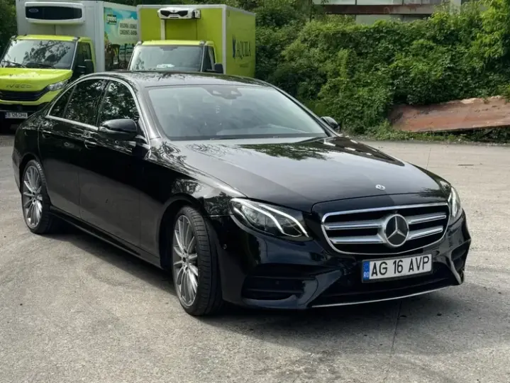 Mercedes-Benz E 220 d 4MATIC Aut.