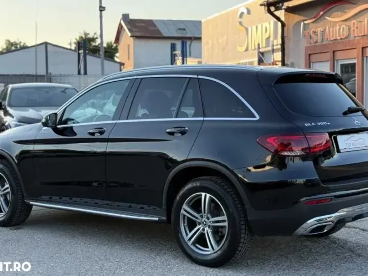 Mercedes-Benz GLC X253
