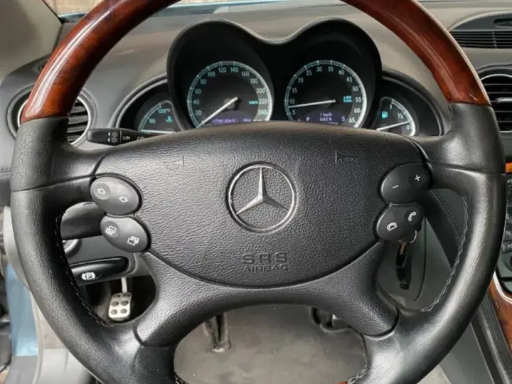 Mercedes-Benz SL