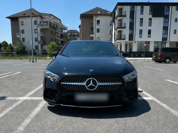 Mercedes-Benz A 180 W177/V177 7G-DCT AMG Line