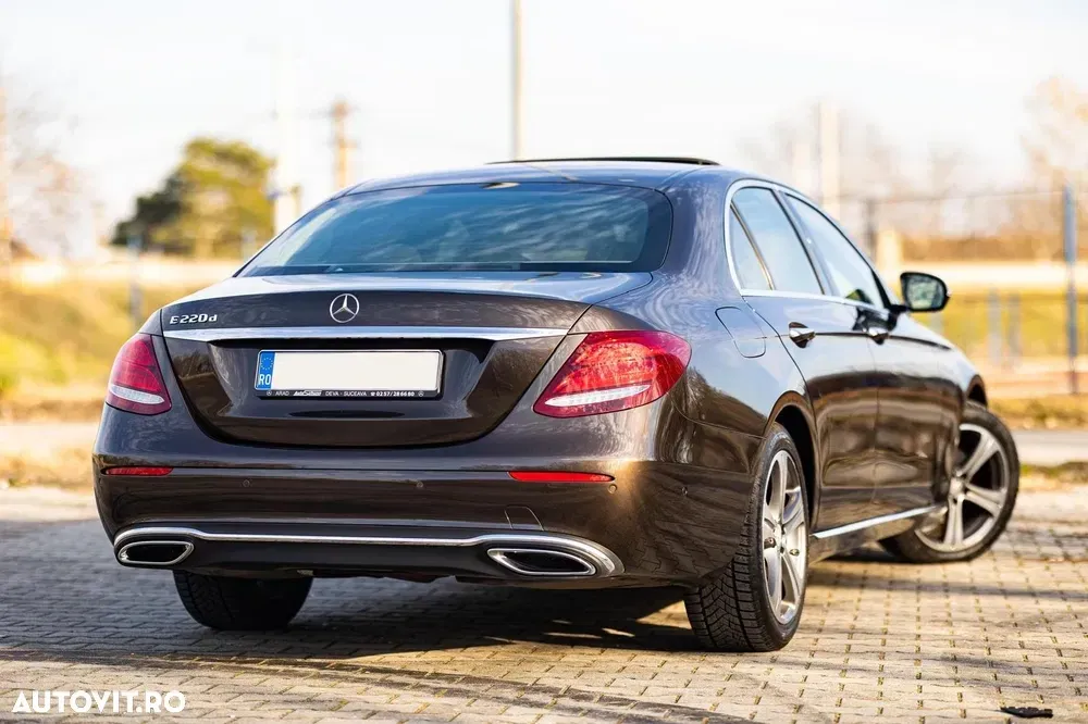 Mercedes-Benz E W213 220 d Aut. — imagine 4