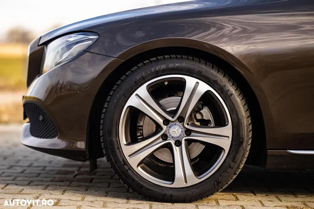 Mercedes-Benz E W213 220 d Aut. — imagine 5