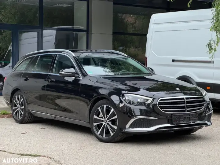 Mercedes-Benz E 300 de 9G-TRONIC Exclusive