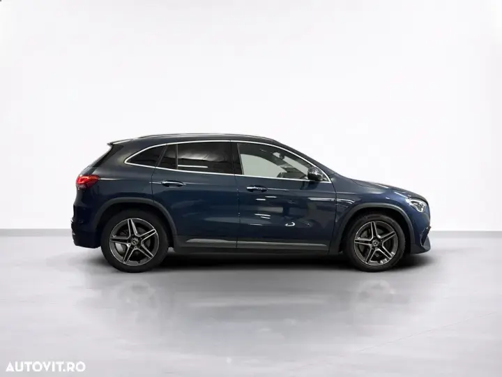 Mercedes-Benz GLA 250 4MATIC 8G-DCT AMG Line