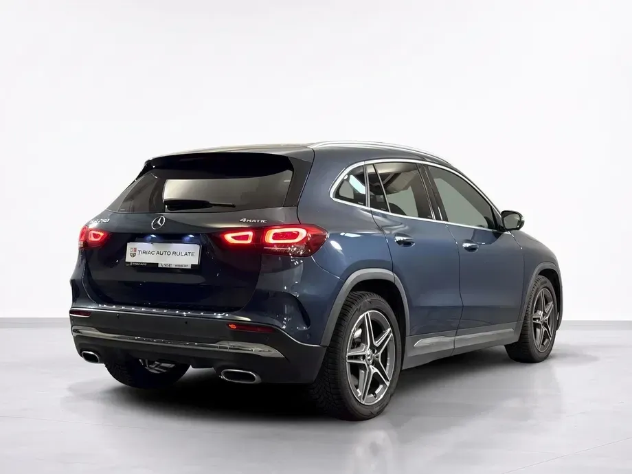Mercedes-Benz GLA 250 4MATIC 8G-DCT AMG Line — imagine 5