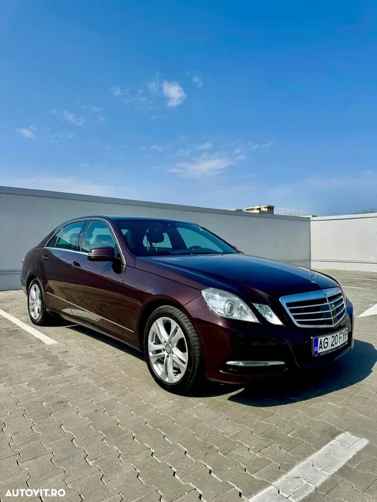 Mercedes-Benz E W212 300 BlueTEC HYBRID 7G-TRONIC Avantgarde — imagine 3