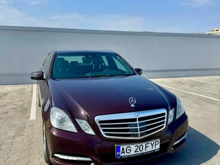 Mercedes-Benz E W212 300 BlueTEC HYBRID 7G-TRONIC Avantgarde