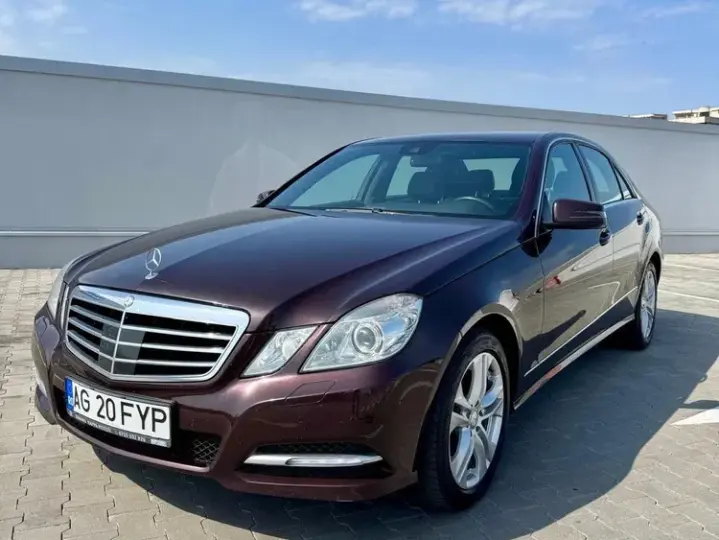 Mercedes-Benz E W212 300 BlueTEC HYBRID 7G-TRONIC Avantgarde