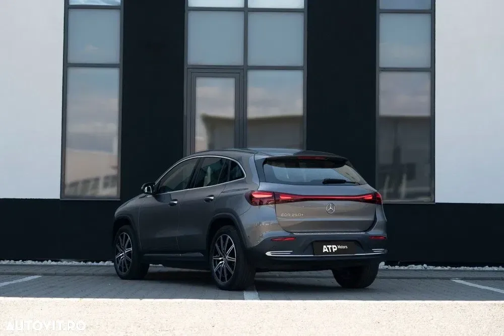 Mercedes-Benz EQA — imagine 3