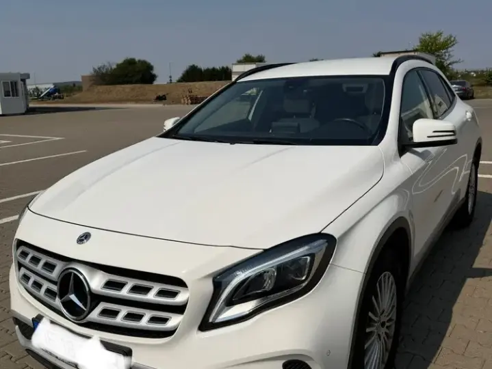 Mercedes-Benz A 220 W176