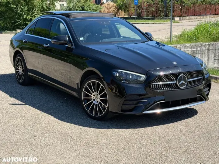 Mercedes-Benz E W213 220 d 9G-TRONIC AMG Line