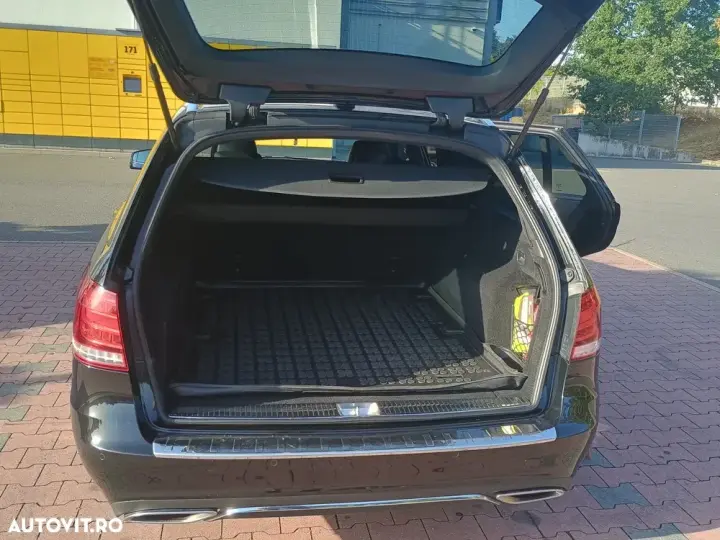 Mercedes-Benz E W212 220 CDI 7G-TRONIC Avantgarde