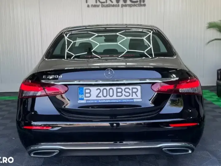 Mercedes-Benz E W213 220 d 9G-TRONIC Avantgarde