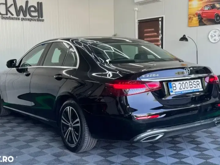 Mercedes-Benz E W213 220 d 9G-TRONIC Avantgarde