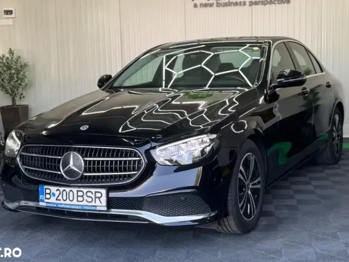 Mercedes-Benz E W213 220 d 9G-TRONIC Avantgarde