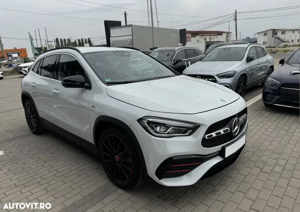 Mercedes-Benz GLA H247 200 4MATIC Aut. — imagine 3