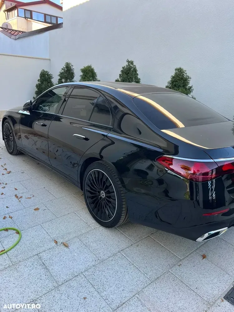 Mercedes-Benz E W214 200 MHEV — imagine 2
