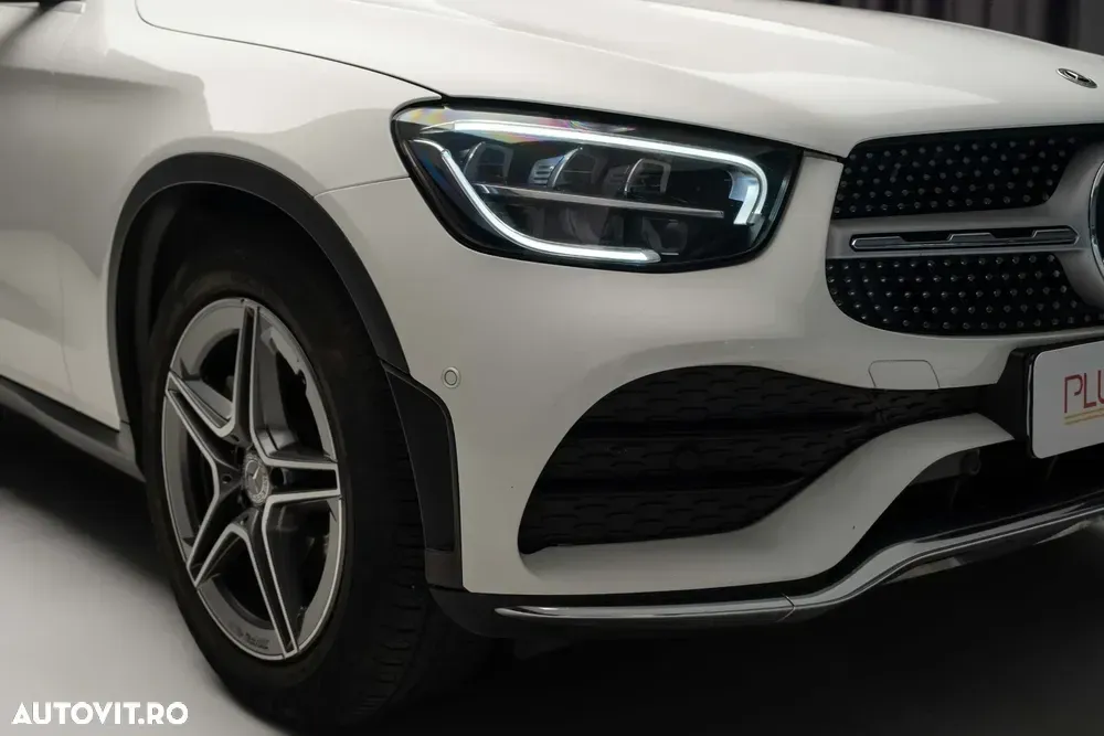 Mercedes-Benz GLC 220 d 4MATIC — imagine 4