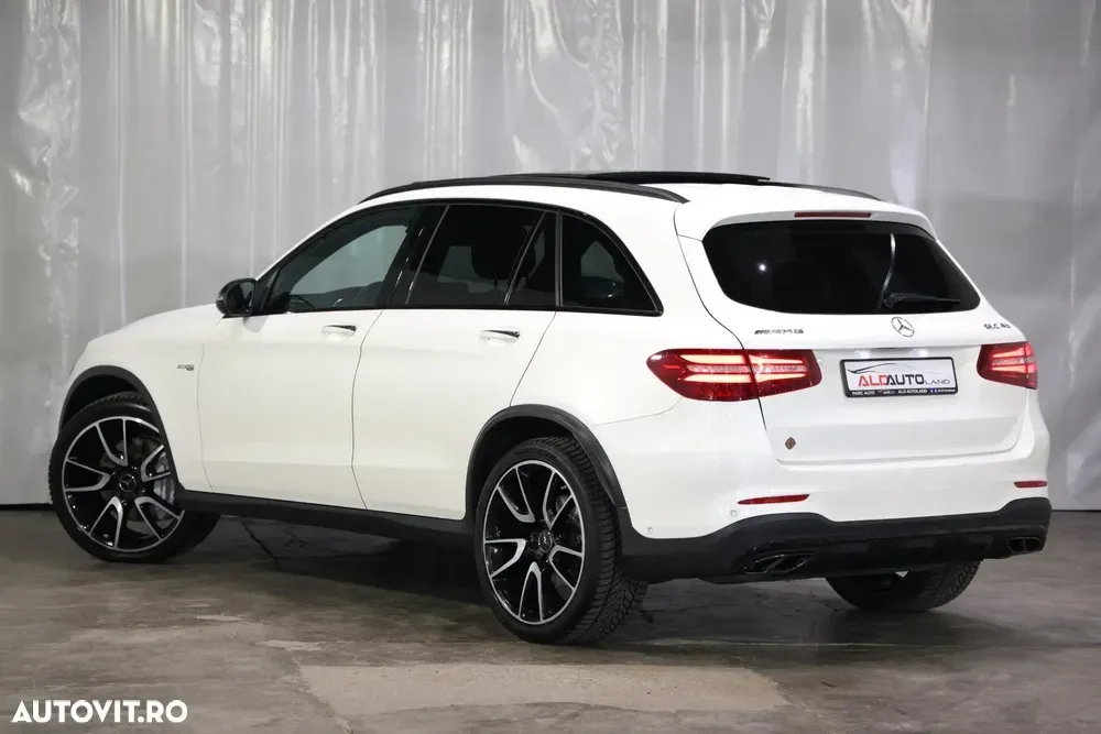 Mercedes-Benz GLC 43 AMG 4MATIC — imagine 4